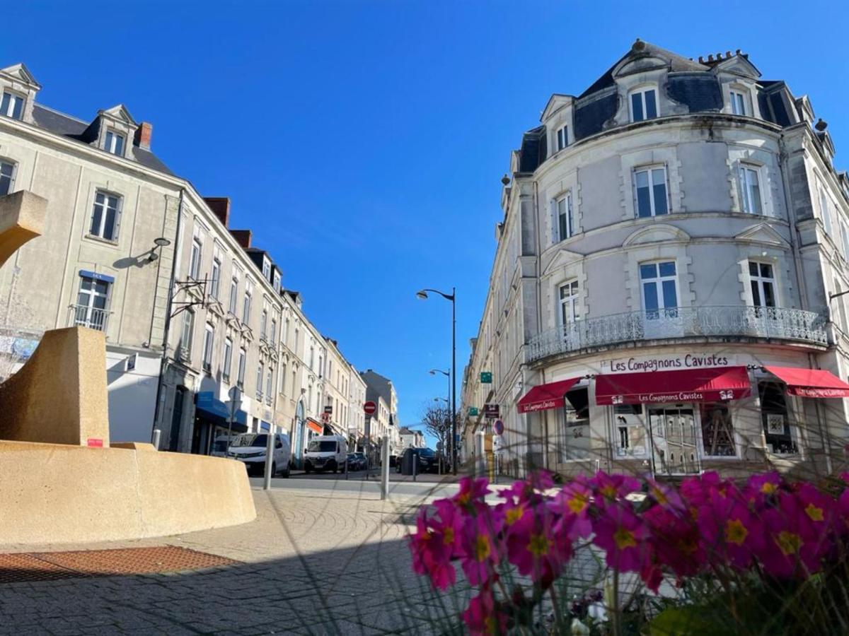 Demeure Rossini Cholet Centre Apartment Exterior photo
